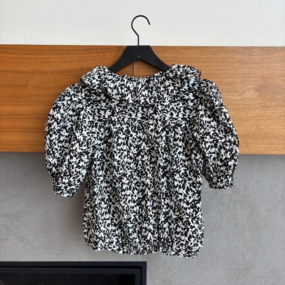 Madewell Ruffled Button-Front Top in Floral, Size S